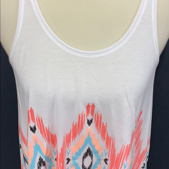 Nwot Billabong tank - Picture 2 of 5